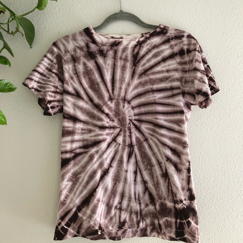 Self tie dye shirt